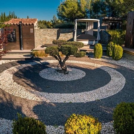 Mas Des Cigales Bed & Breakfast Orgon Eksteriør bilde