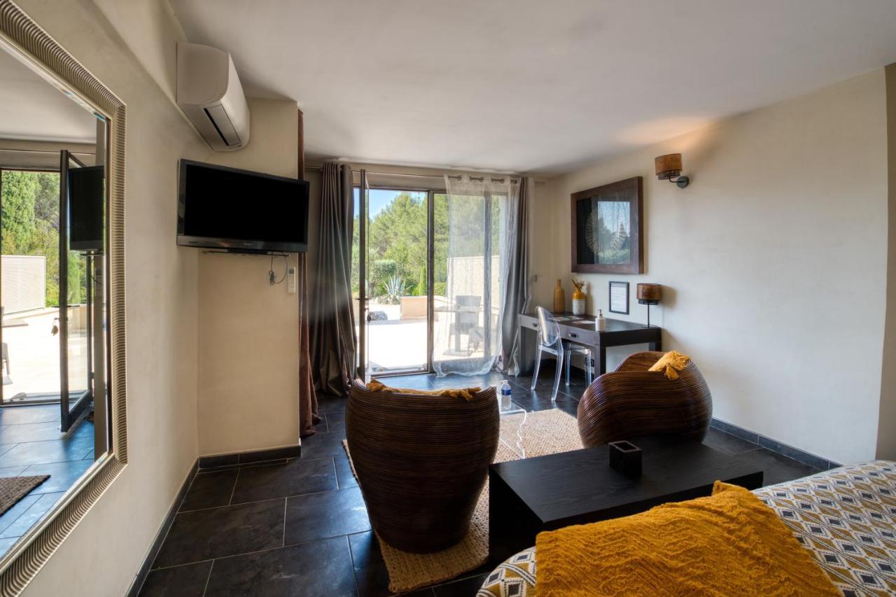 Mas Des Cigales Bed & Breakfast Orgon Eksteriør bilde