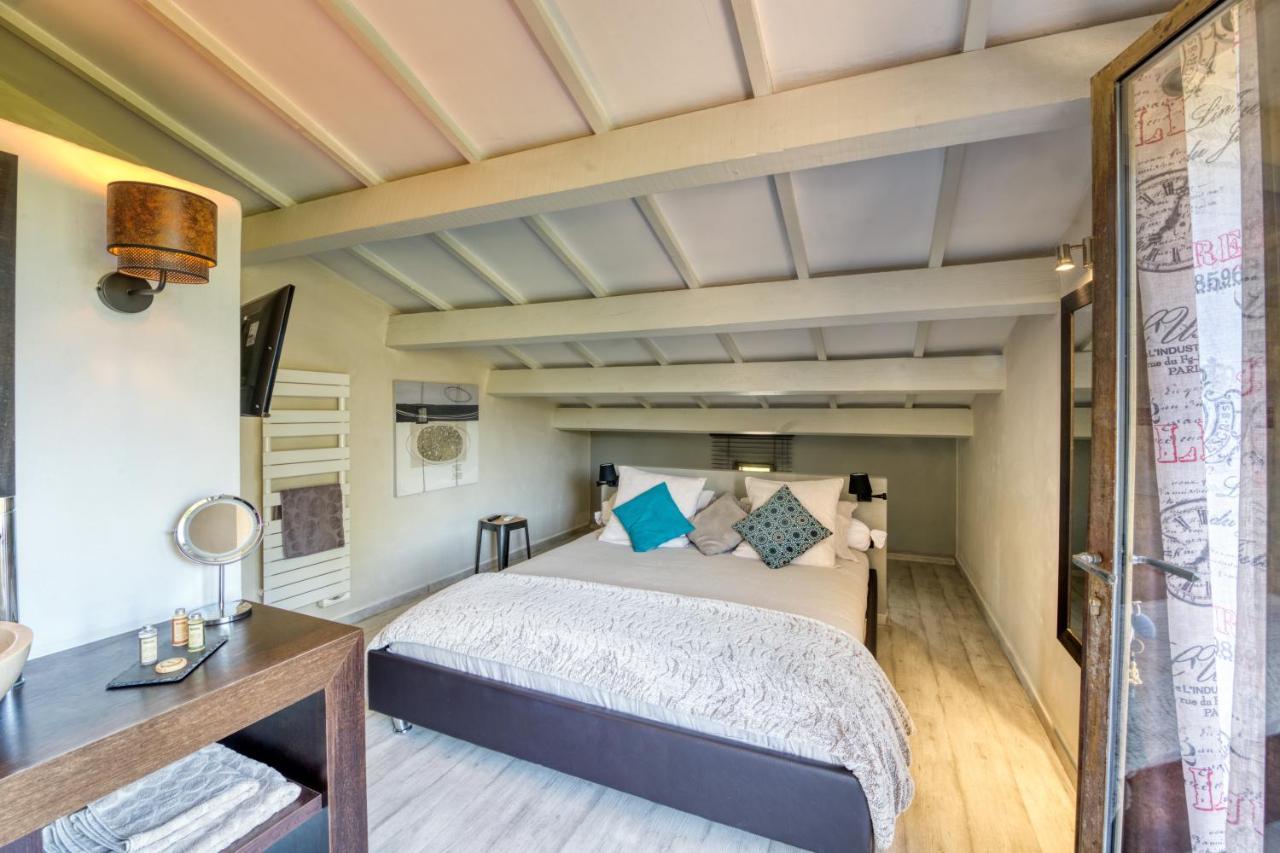 Mas Des Cigales Bed & Breakfast Orgon Rom bilde