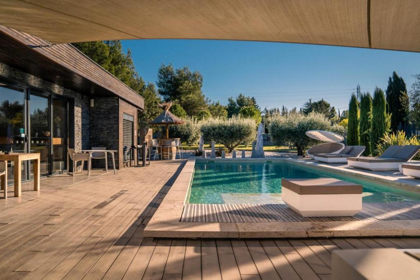 Mas Des Cigales Bed & Breakfast Orgon Eksteriør bilde