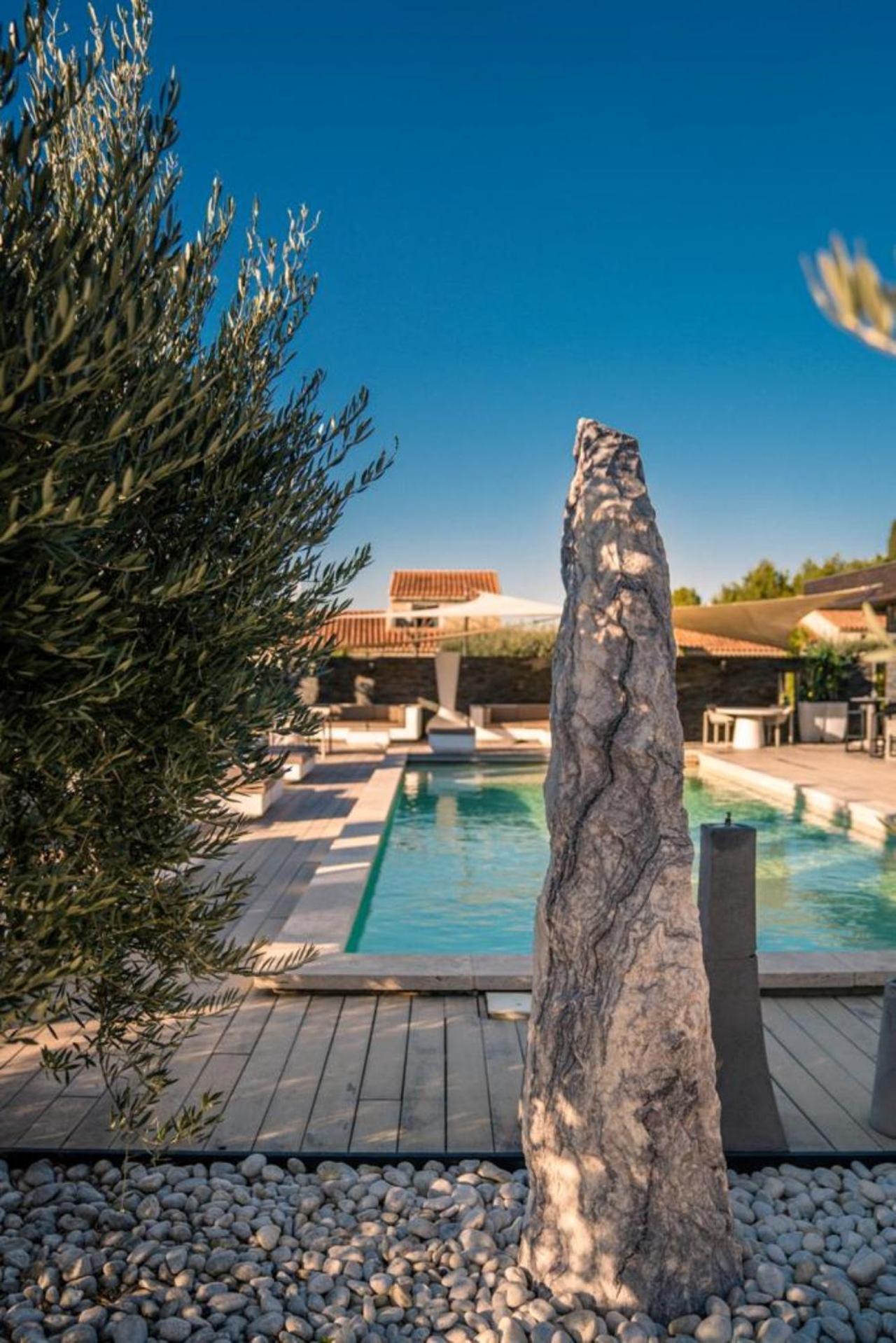 Mas Des Cigales Bed & Breakfast Orgon Eksteriør bilde